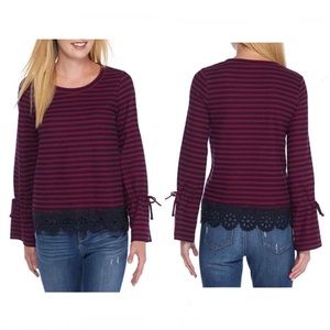Crown & Ivy Fuchsia Navy Striped Top Sz M